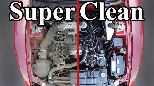 ⁣How to SUPER CLEAN your Engine Bay