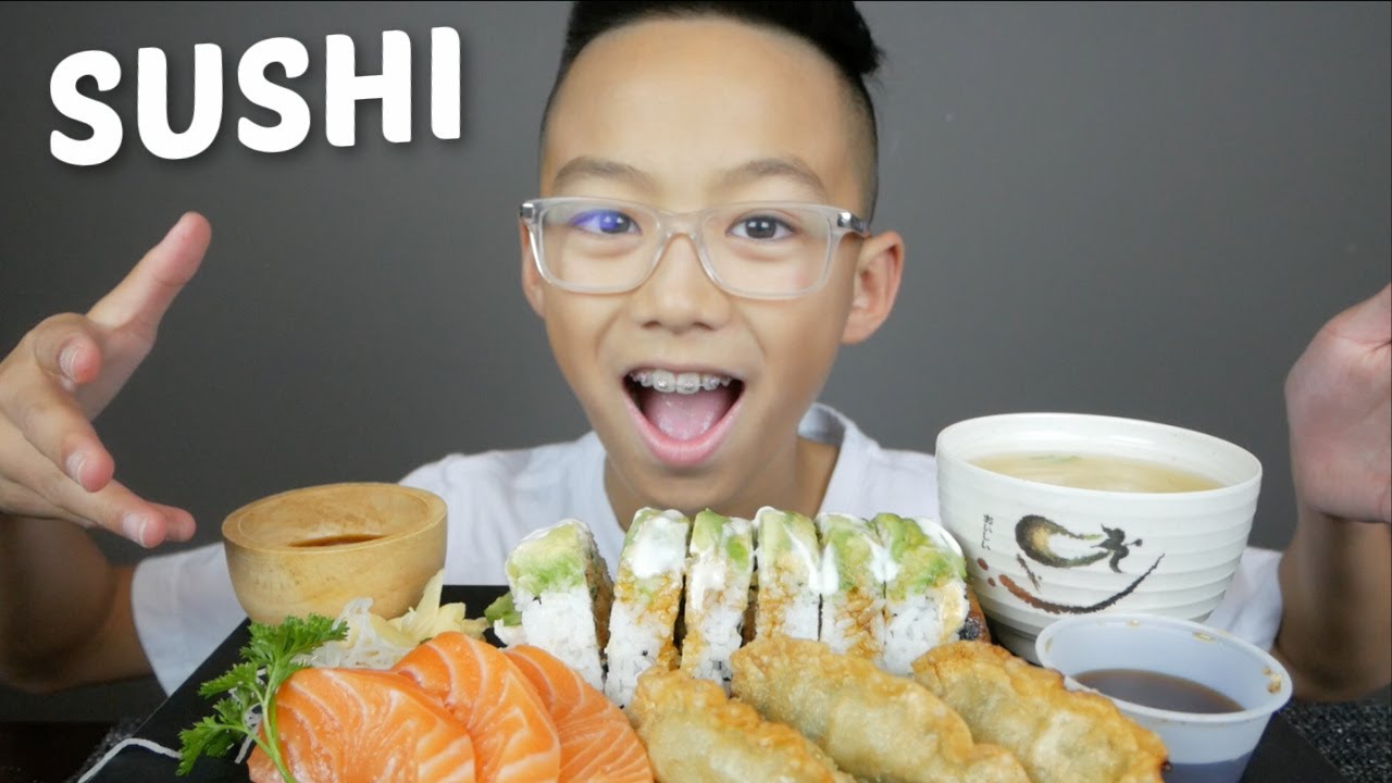 ⁣SUSHI Jumbo Caterpillar Roll, Salmon Sashimi, Pork Gyoza & Miso Soup NO Talking Mukbang| N.E