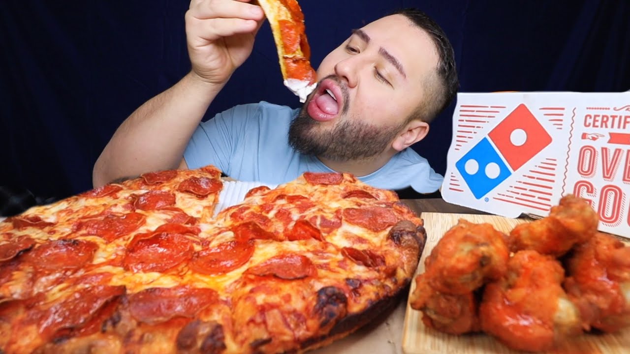Trying Dominos DEEP DISH for the FIRST TIME MUKBANG Better than PIZZA HUT?