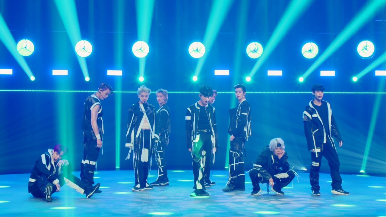 ⁣[Center Cam] NCT 127 엔시티 127  영웅 (英雄; Kick It)  @NCT 127 THE STAGE (FIGHTER Ver.)