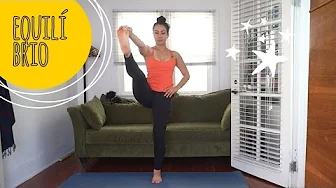 ⁣Vinyasa Yoga Equilíbrio | 30Min - Pri Leite